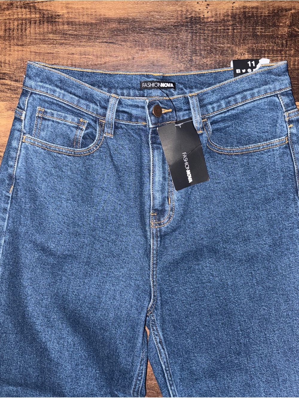 Fashion Nova Women’s Straight Denim Jeans in Blue